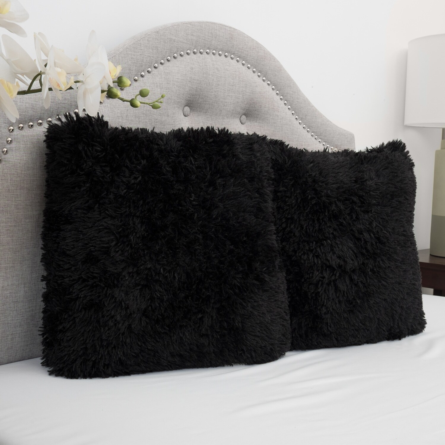 Black fluffy throw pillows 2025