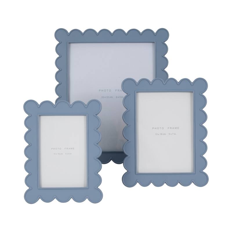 Sagebrook Home Resin Picture Frame with Scalloped Edges and Built-In Stand