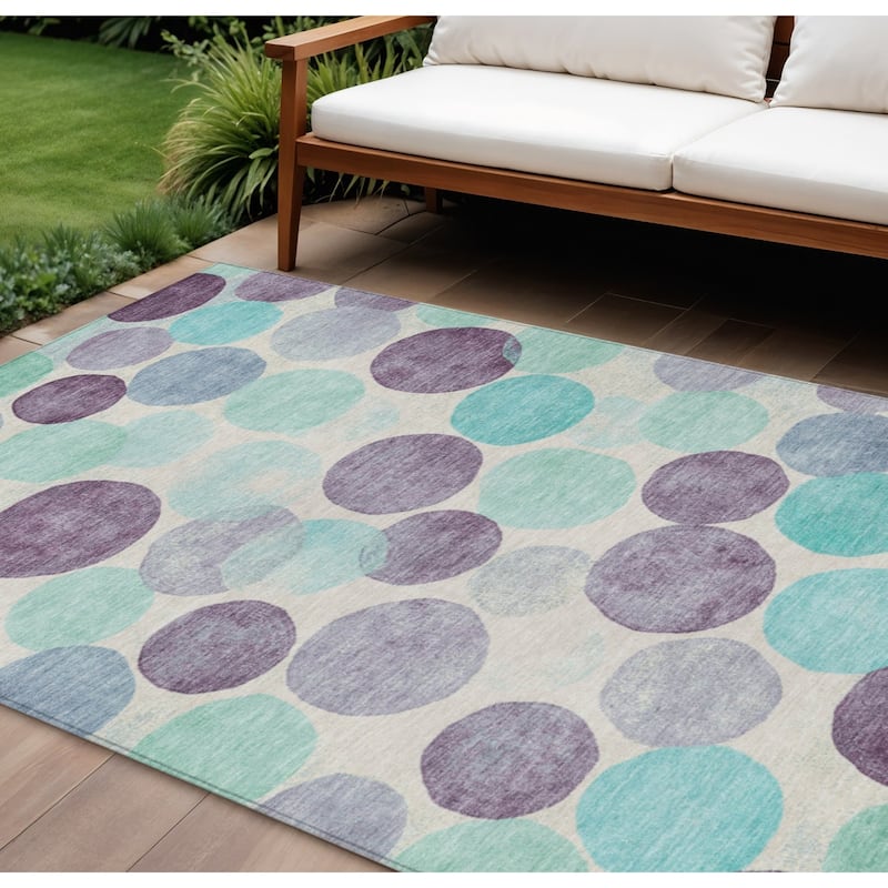 HomeRoots Geometric Transitional Rectangle Outdoor Rug - 9' X 12'