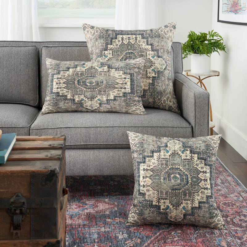 57 Grand by Nicole Curtis Boho Persian Medallion Grey/Multi Throw Pillow , ( 20" X 20" )