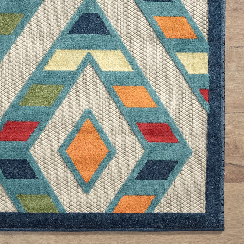 Sevita Striped Diamond Textured Indoor/Outdoor Area Rug