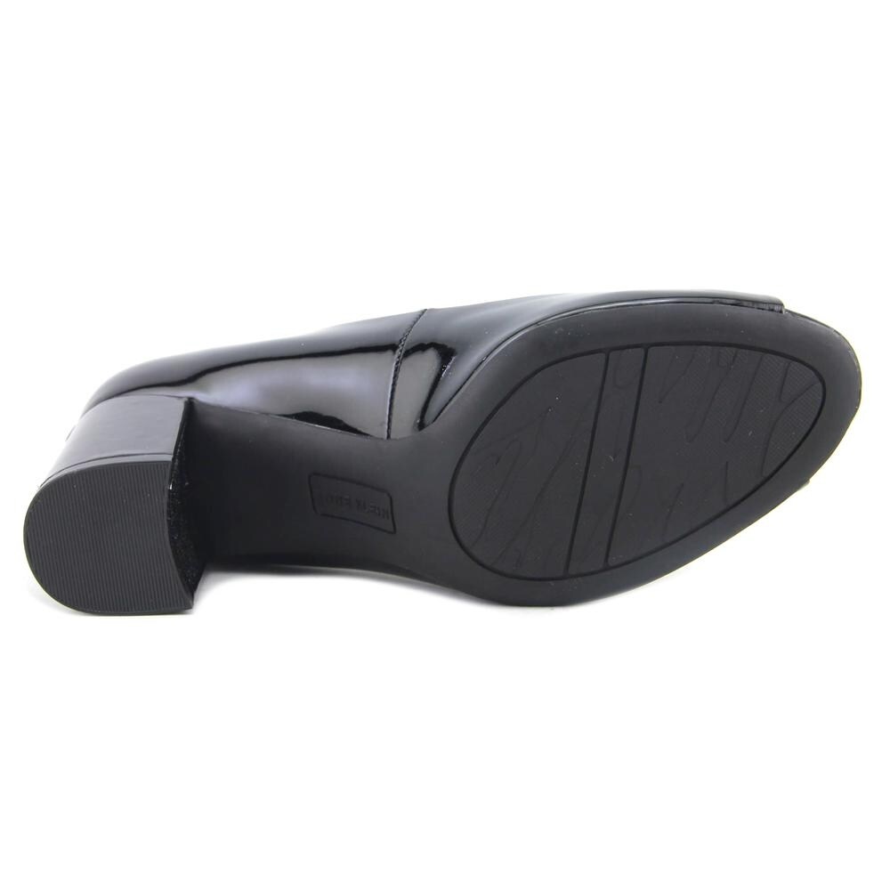 anne klein megan pump