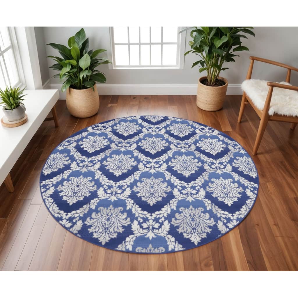 Gutib Power Loomed Distressed Geometric Stain Resistant Area Rug By HomeRoots - 96' X '96' X '0.39