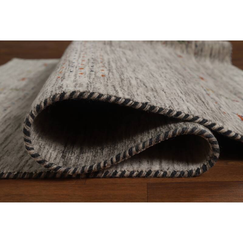 Hand Knotted Oriental 100% Wool Carpet Tribal Stripe Beige & Ivories Gabbeh Area Rug - 5' 11'' X 3' 11''