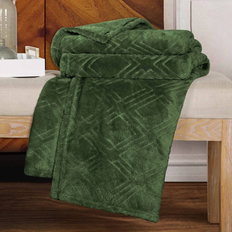 Superior Alaska Quilted Diamond Plush Fleece Blanket For Couch or Bed