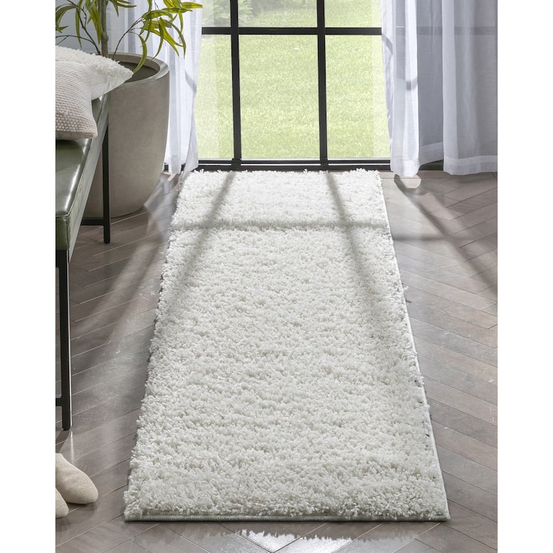 Well Woven Elle Basics Emerson Plain Shag Area Rug