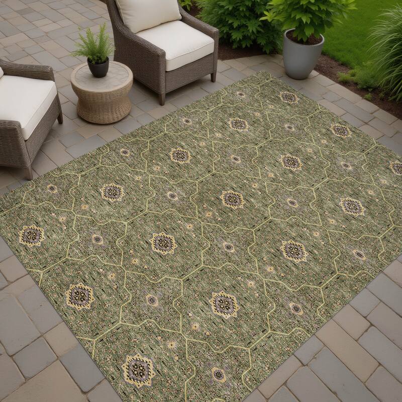 Machine Washable Indoor/ Outdoor Traditional Mika Chantille Rug