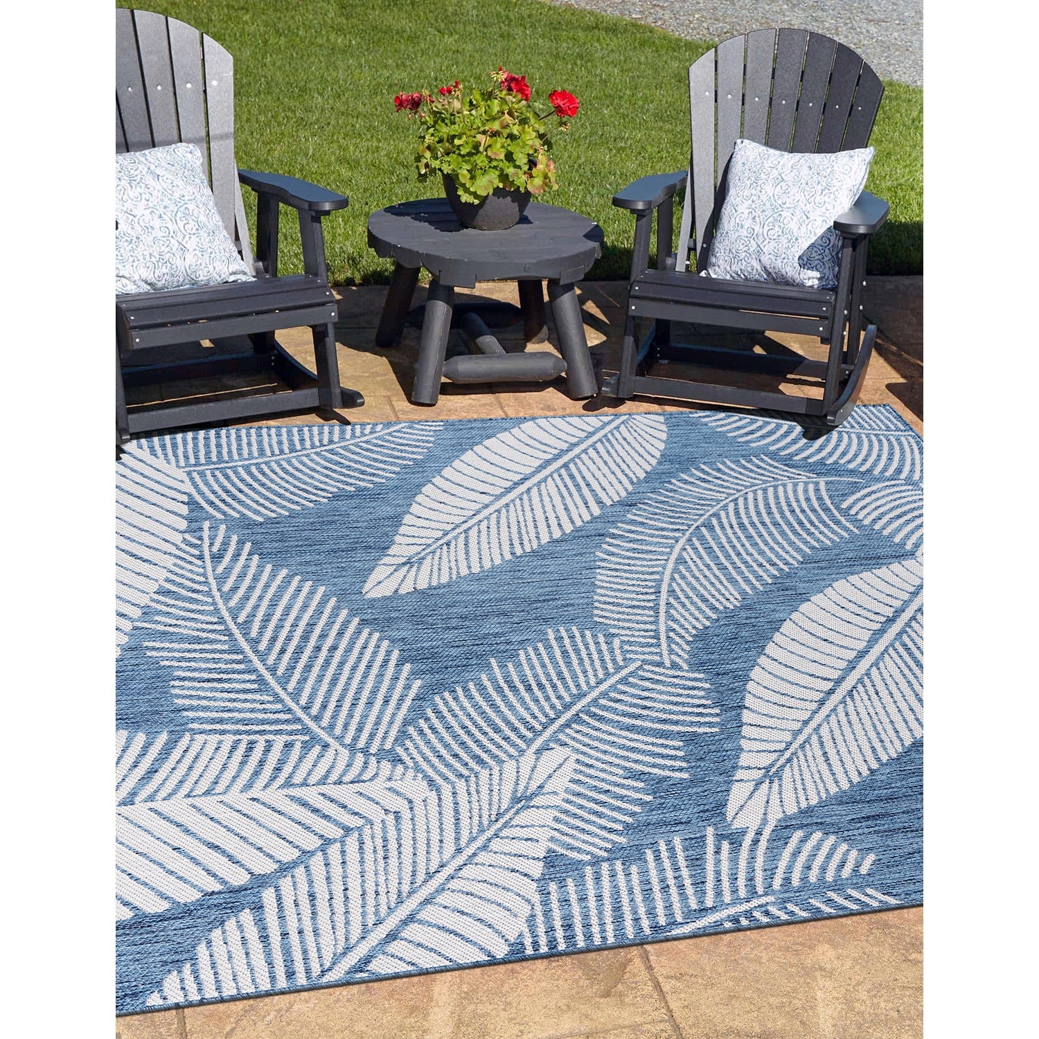World Rug Gallery Distressed Palm Leaves Textured Flat Weave Indoor/Outdoor Area Rug