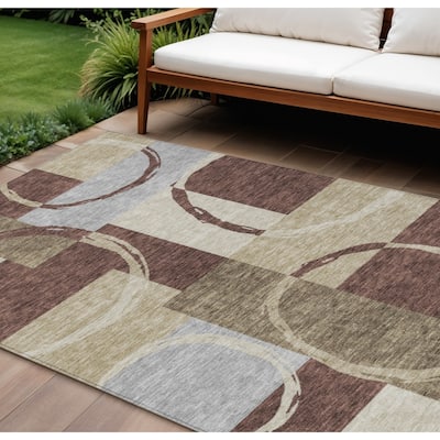 HomeRoots Geometric Modern Rectangle Outdoor Rug