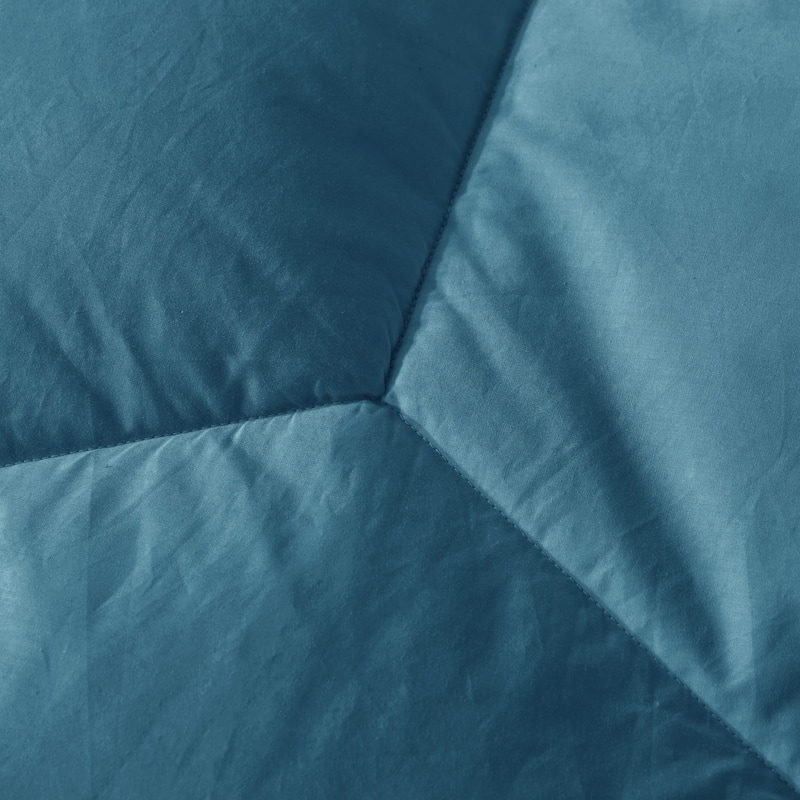 Honeycomb Stitch Down Alternative Comforter