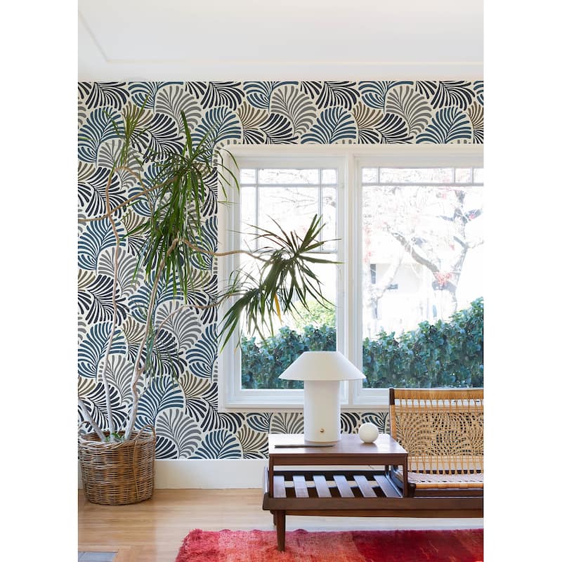 Scott Living Trousdale Dark Blue Fanning Flora Wallpaper