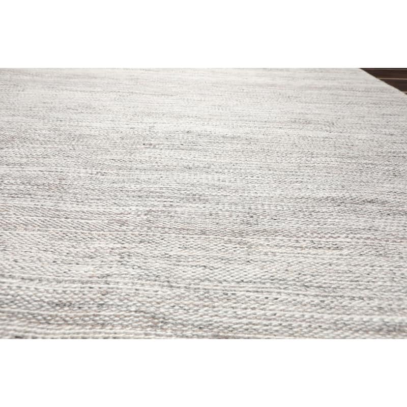 Hand Woven Silver,Gray Dhurry Wool Traditional Oriental Area Rug