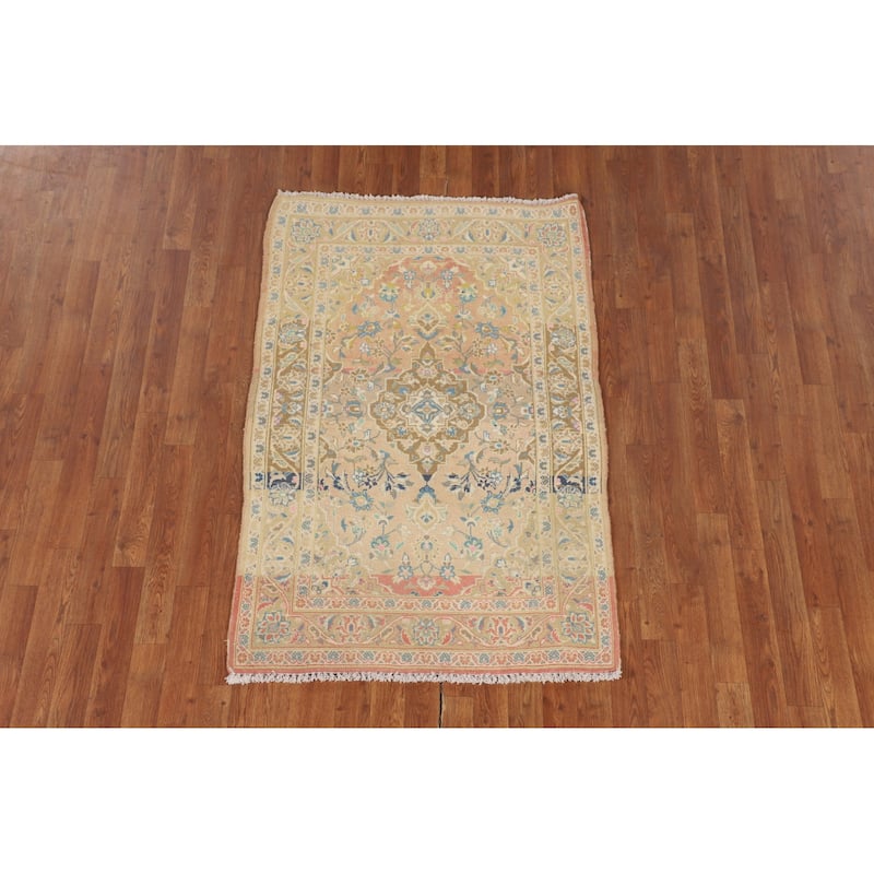 Kashan Persian Accent Rug Hand-Knotted Wool Carpet - 3'3" x 4'11"