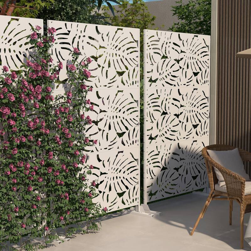 Free Standing Decorative Outdoor Privacy Screen