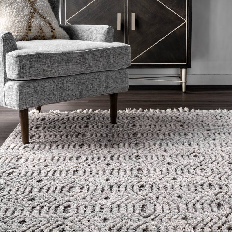 Nuloom Geometric Arielle Soft Trellis Textured Tassel Area Rug