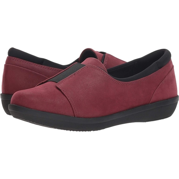 round toe clarks loafers womens