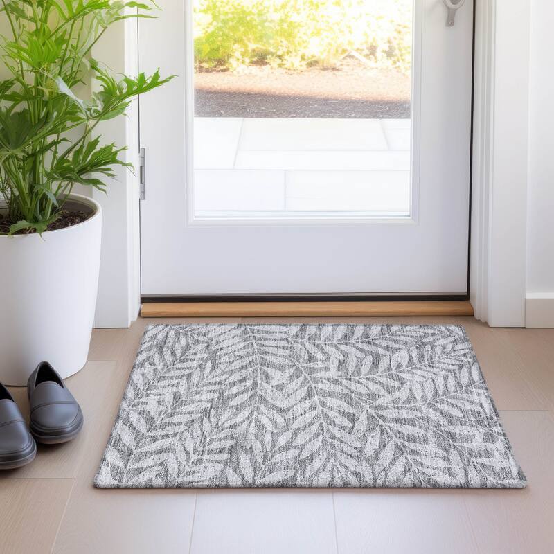 Premium Washable Super Soft Floral Jungle Mayfield Rug - Gray - 1'8" x 2'6"