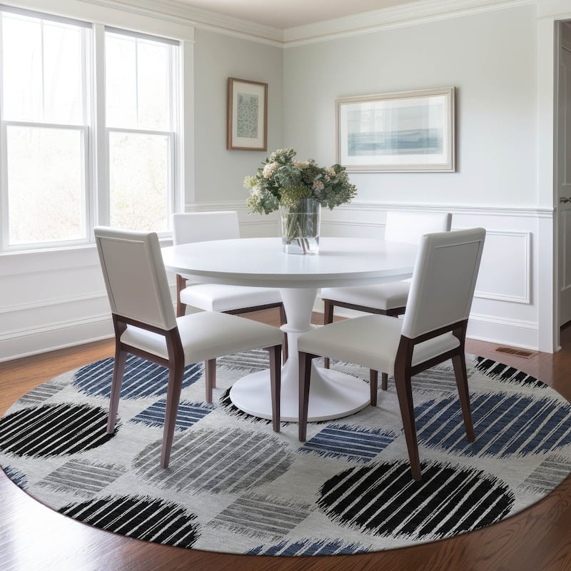 Machine Washable Indoor/ Outdoor Chantille Contemporary Dotty Rug