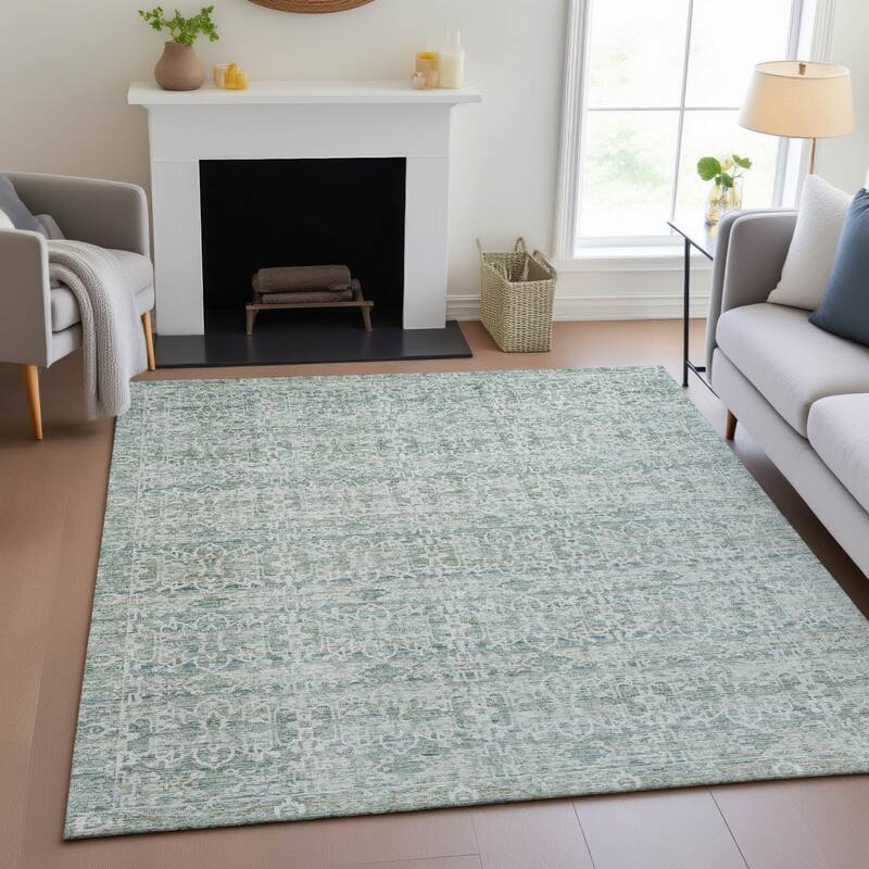 Machine Washable Indoor/Outdoor Traditional Harmony Chantille Rug