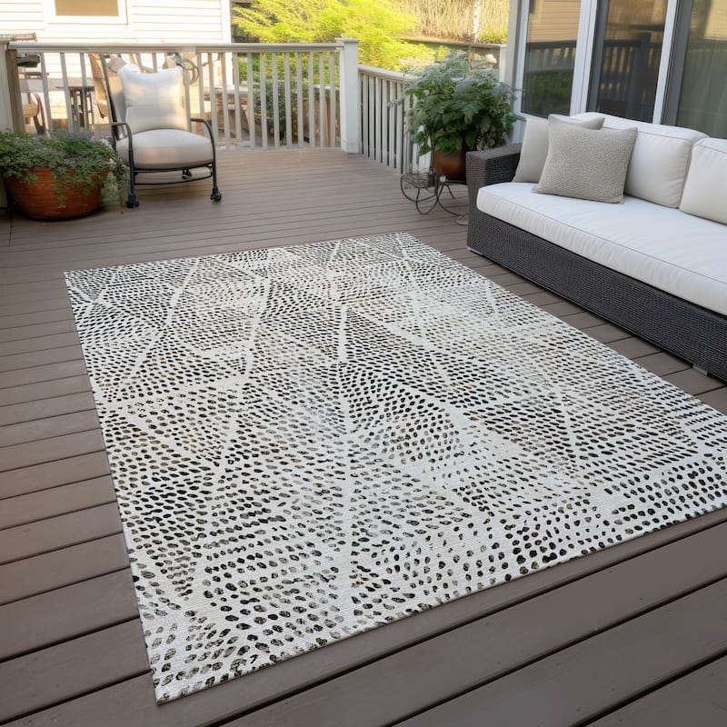 Machine Washable Indoor/ Outdoor Chantille Modern Diamonds Rug