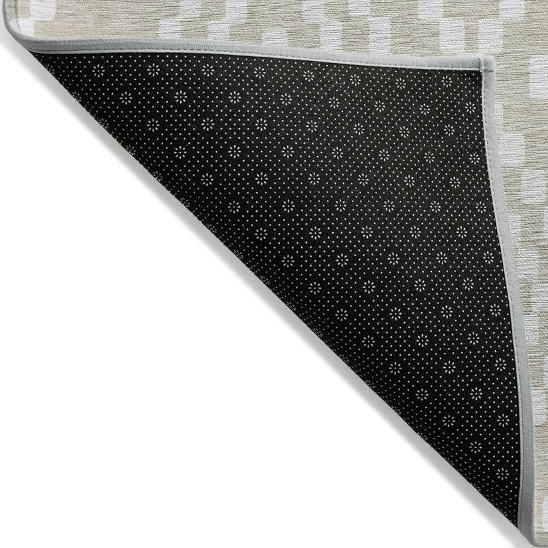 HomeRoots Geometric Transitional Rectangle Outdoor Rug