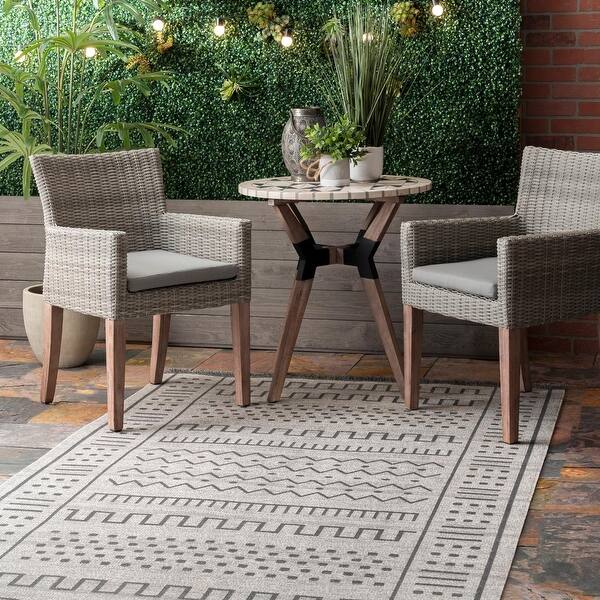 Shop Nuloom Transitional Native Tribal Indoor Outdoor Tassels