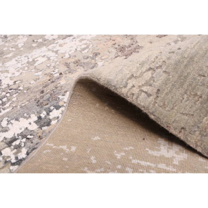 ECARPETGALLERY Hand-knotted Legacy Grey Silk, Wool Rug - 2'6 x 9'11