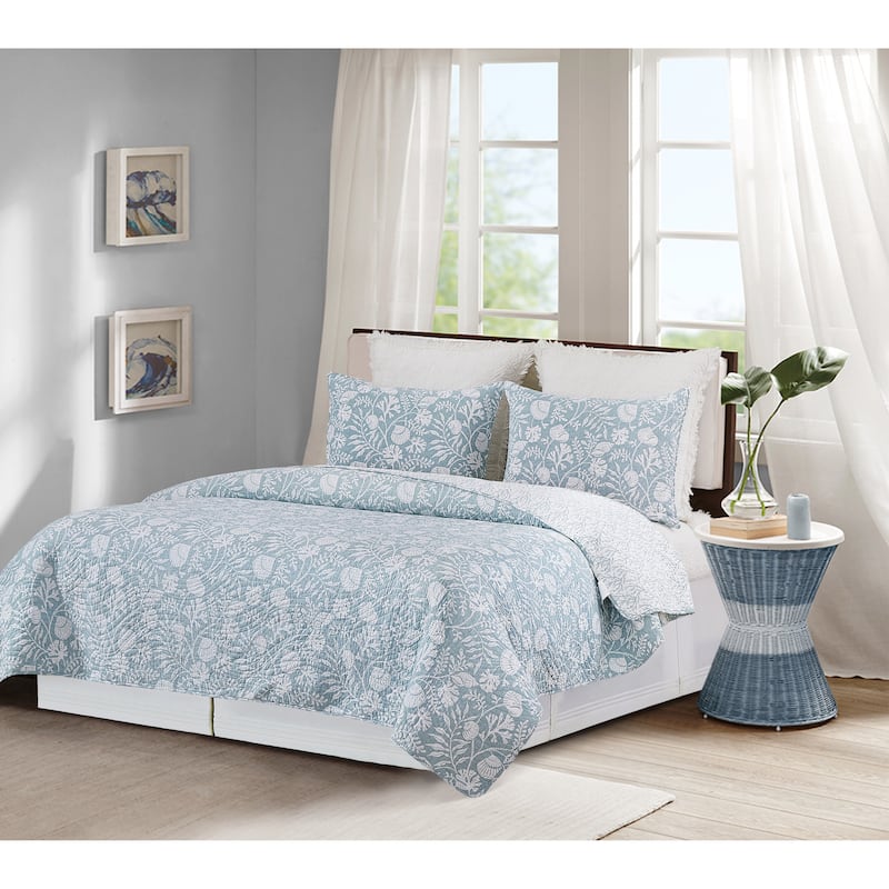 Seafoam Reef Coastal Cotton Quilt Set