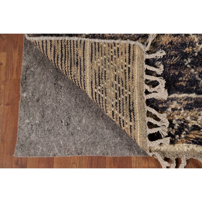 Plush Moroccan Area Rug Hand-Knotted Bedroom Wool Carpet - 6'10" x 9'10"