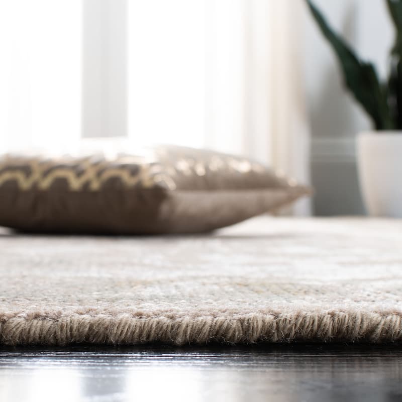 SAFAVIEH Hand-knotted Maharaja Cheon Traditional Oriental Viscose Rug