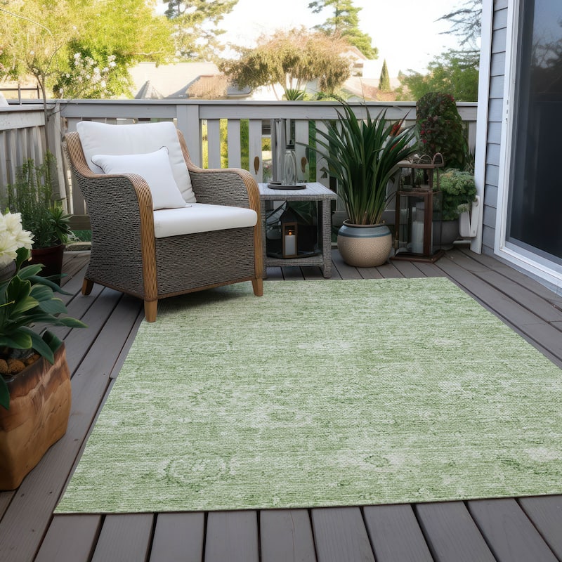 Machine Washable Indoor/ Outdoor Vintage Traditional Chantille Rug
