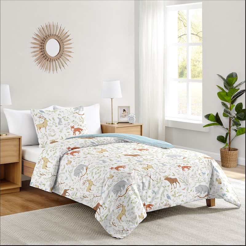 Woodland Animal Toile Collection Boy or Girl 2-piece Twin-size Comforter Set - Grey Green Brown Bear Deer Fox Forest Animals