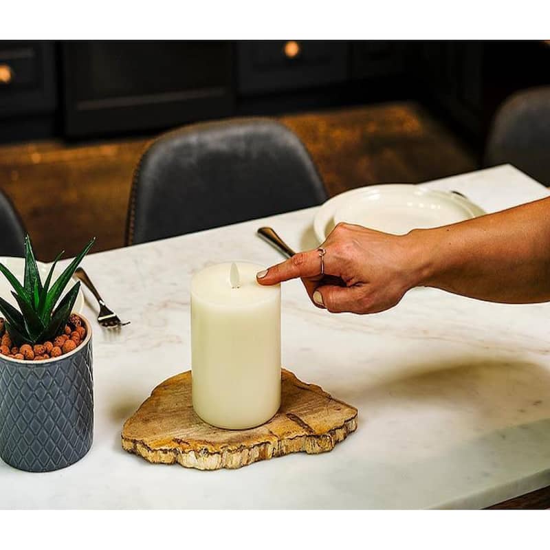 Ivory Flameless Lightli Candle