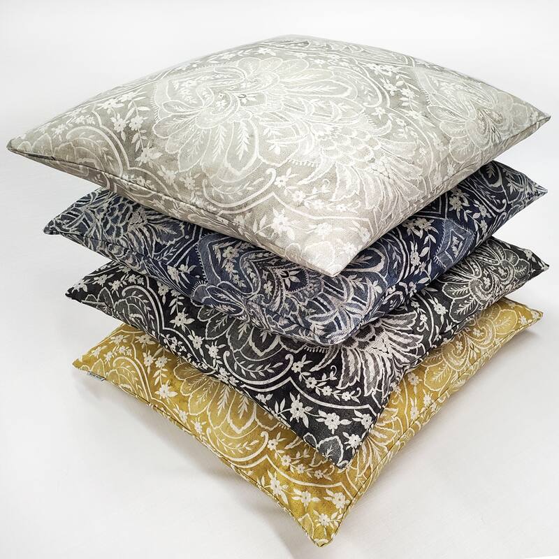Leone Damask Cotton 21x21 Throw Pillow