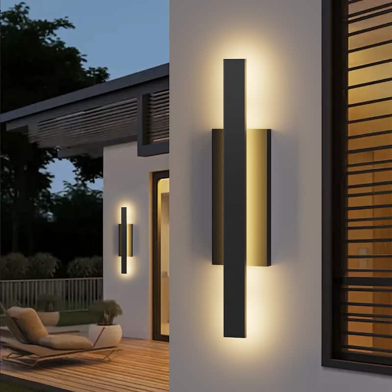 Black Aluminum Integrated LED Outdoor Wall Sconce