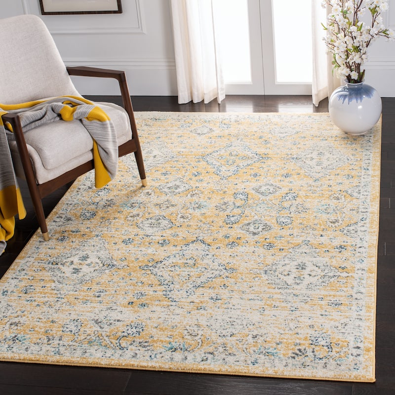 SAFAVIEH Evoke Tila Vintage Boho Shabby Chic Rug - 3' x 5' - Gold/Ivory