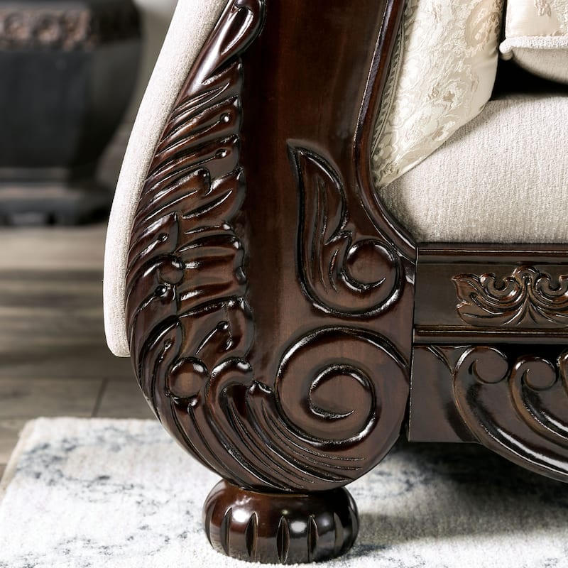 Dikic Traditional Chenille Upholstered Sofa by Furniture of America