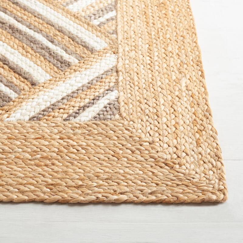 SAFAVIEH Natural Fiber Bernardine Casual Jute Rug