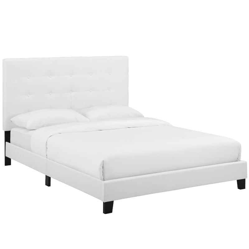 Copper Grove Bienhoa Queen Button-tufted Upholstered Platform Bed