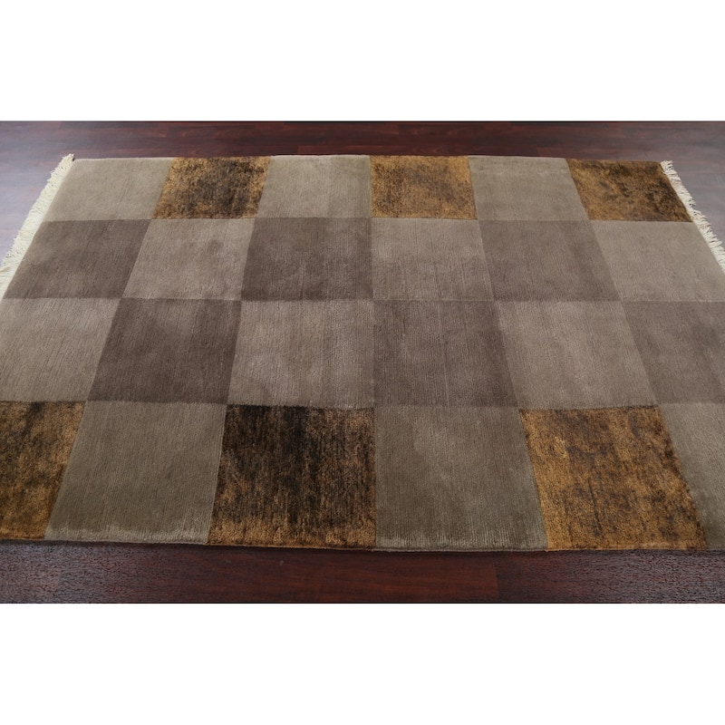 Checkered Vegetable Dye Nepalese Oriental Wool Area Rug Hand-knotted - 5'2" x 7'11"