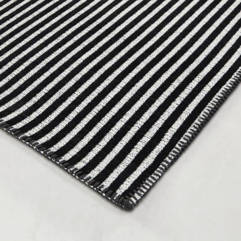 Parnell Modern Striped Indoor/Outdoor Area Rug