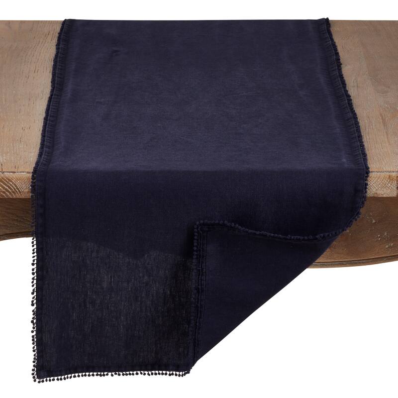 Table Runner With Pom Pom Design