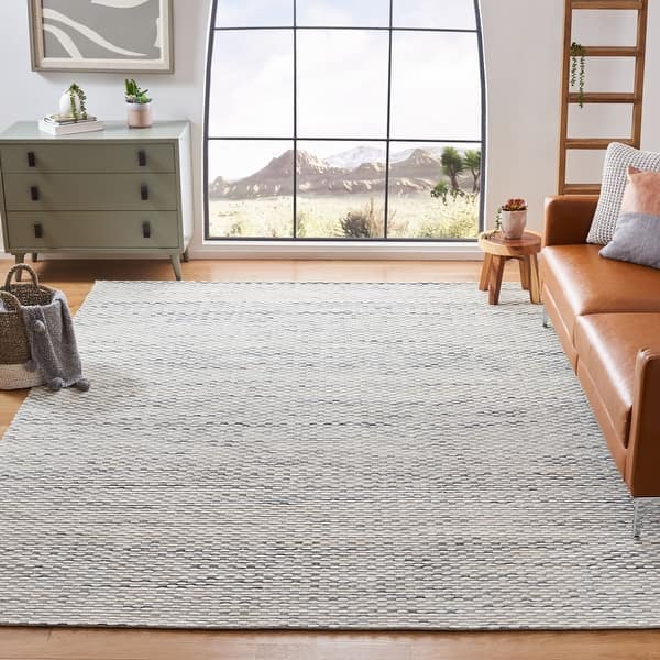 slide 1 of 1, SAFAVIEH Handmade Marbella Aase Wool Rug 3' x 5' - Beige/Blue