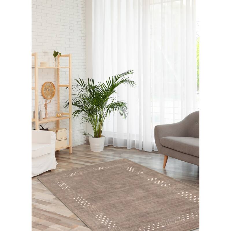 Kashkuli Gabbeh Grey Rug 4'8" x 6'6" - 4'8 x 6'6