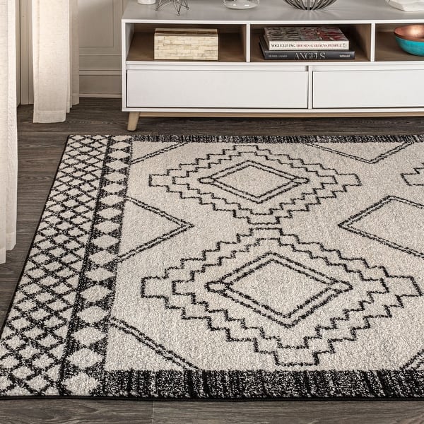Shop Jonathan Y Amir Moroccan Beni Souk Cream Black Area Rug On