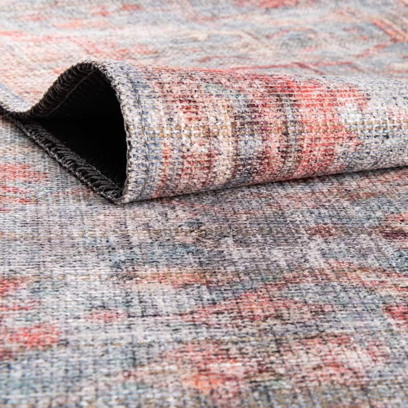 Transitional Pria Collection Area Rug