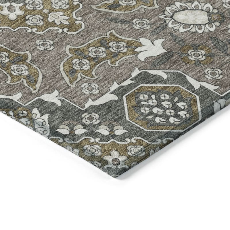 HomeRoots Medallion Traditional Rectangle Outdoor Rug