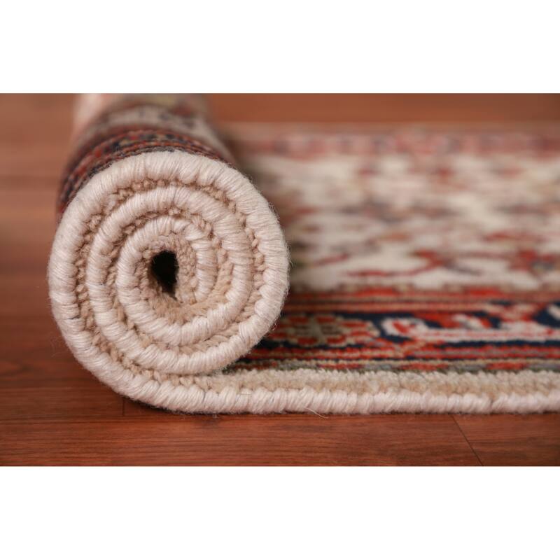Hand Knotted Oriental 100% Wool Carpet Traditional Geometric Beige & Ivories Heriz (serapi) Runner Rug - 8' 0'' X 2' 7''