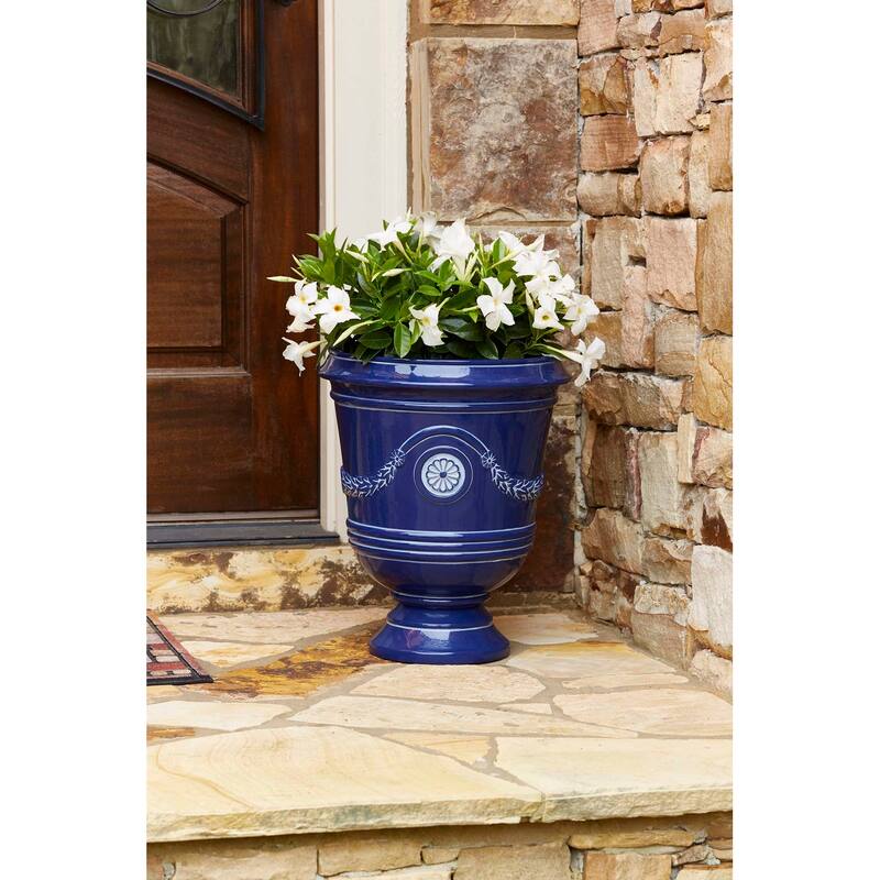 Southern Patio Porter Resin Urn Planter