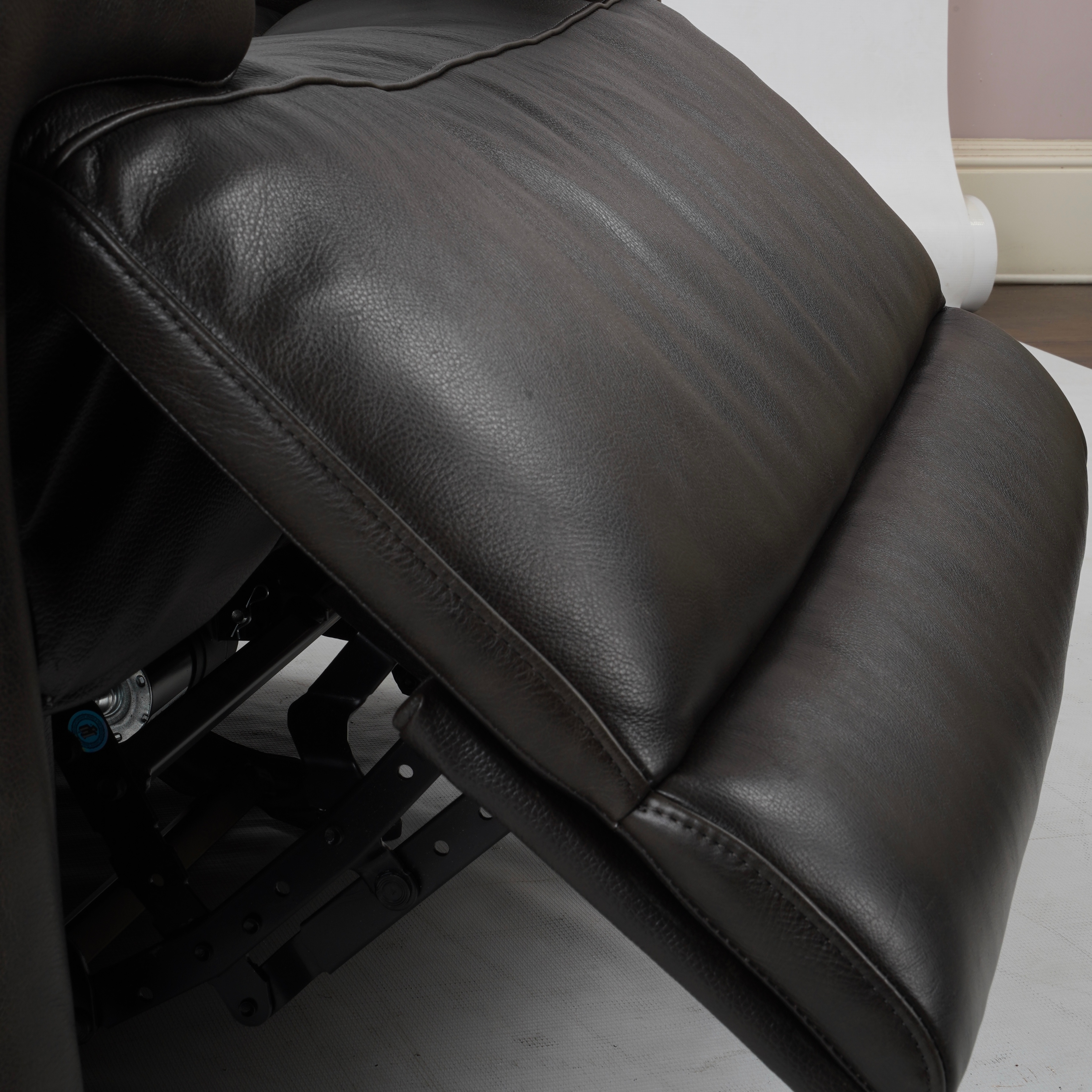 Recliner with removable sale back